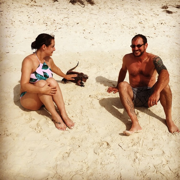 🌷Meet your Posher, Alicia (A Dub)🌷 - Picture 5 of 8